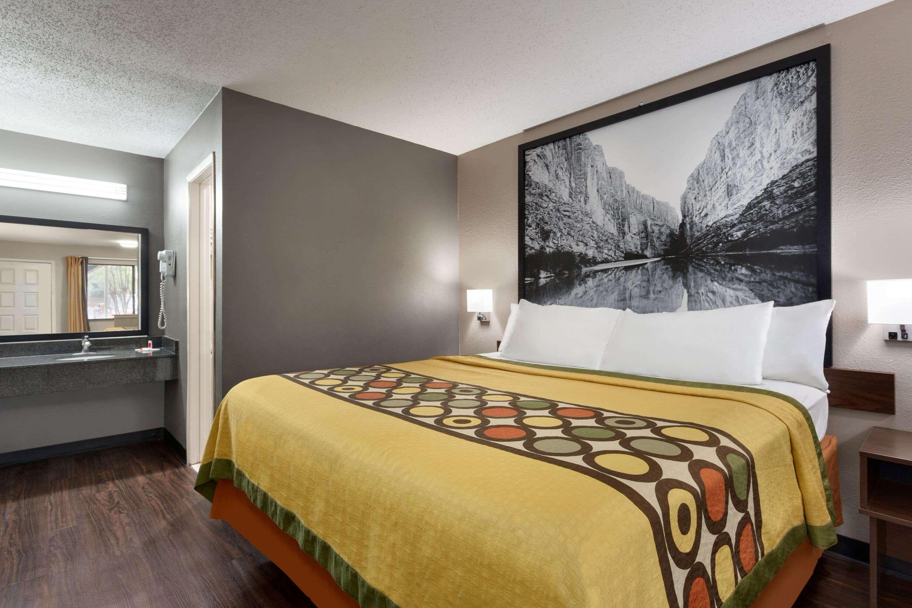 Super 8 By Wyndham Universal City Zewnętrze zdjęcie